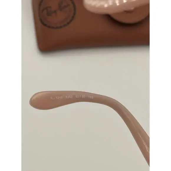 Ray-Ban Eye Glasses Rx7210